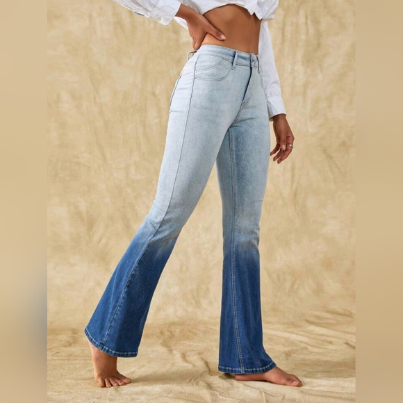 SHEIN Denim - Ombre Flare Leg Jeans